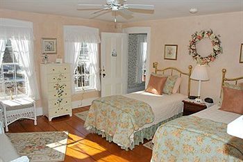 Bed & Breakfast Camden Maine Stay Inn