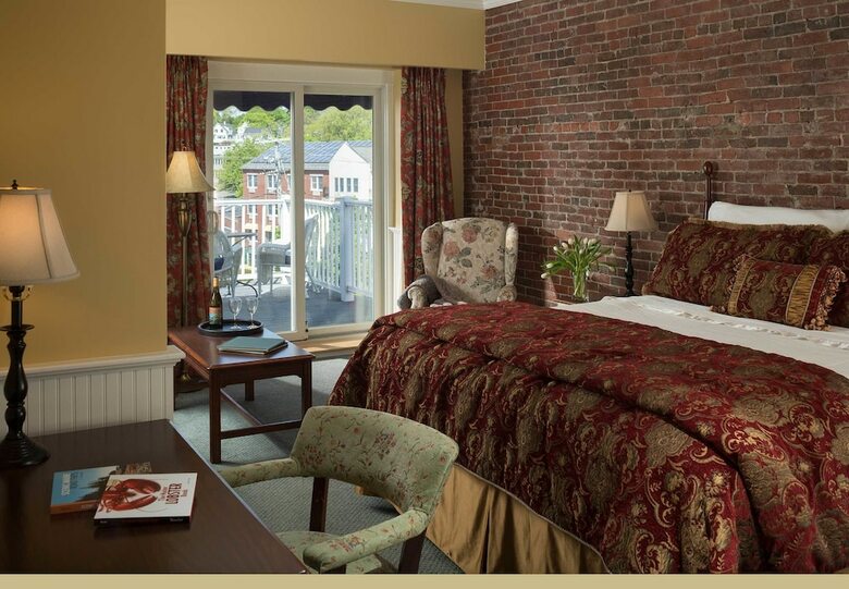 Hotel Lord Camden Inn