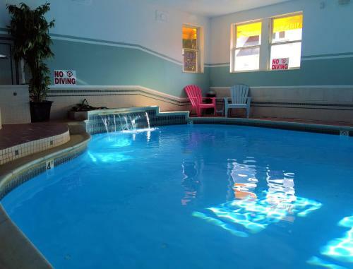 Camden Riverhouse Hotel And Inn