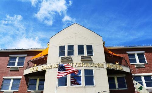 Camden Riverhouse Hotel And Inn