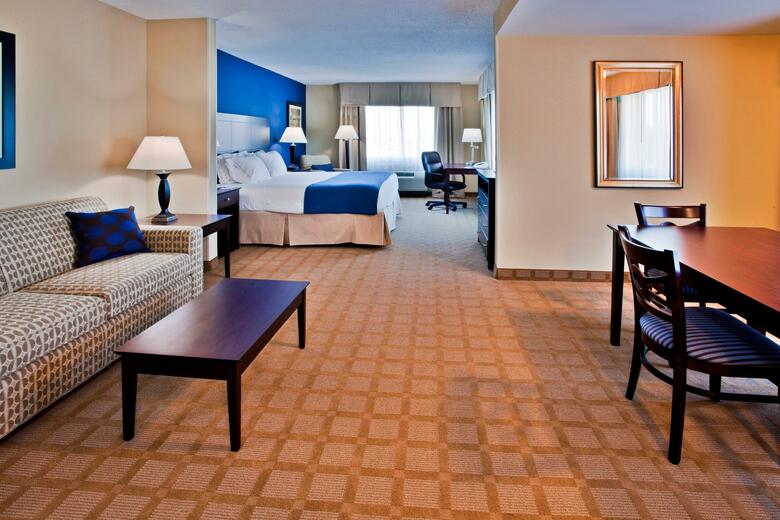 Holiday Inn Express Hotel & Suites Fort Pierce West
