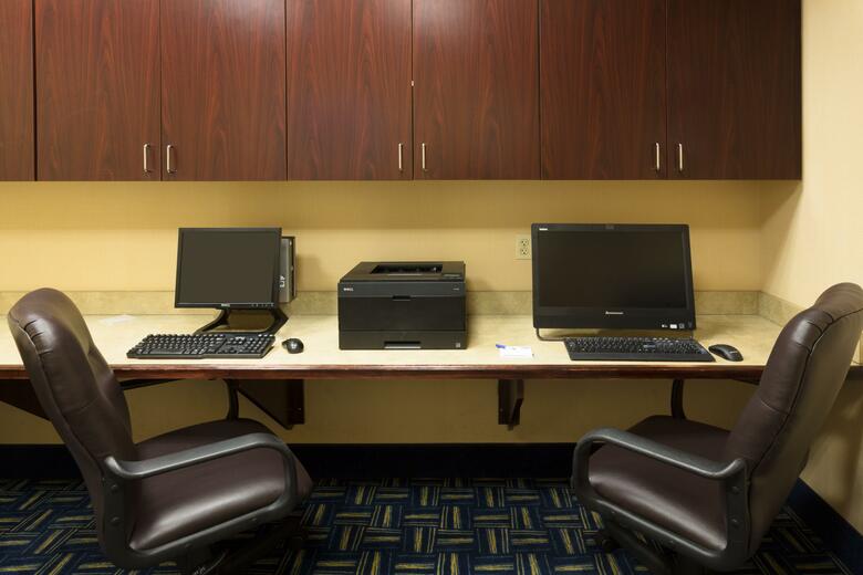 Holiday Inn Express Hotel & Suites Fort Pierce West