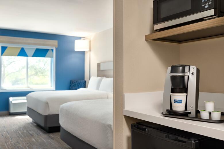 Holiday Inn Express Hotel & Suites Fort Pierce West