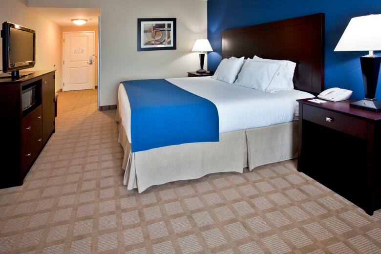 Holiday Inn Express Hotel & Suites Fort Pierce West