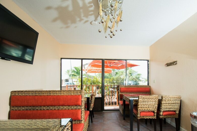 Hotel Royal Inn Beach Hutchinson Island