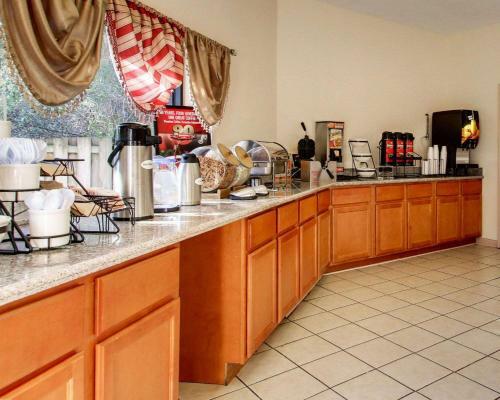 Hotel Econo Lodge Biloxi Beach North