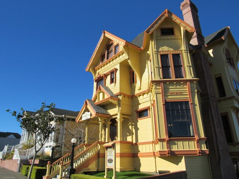 Posada Carter House Inns