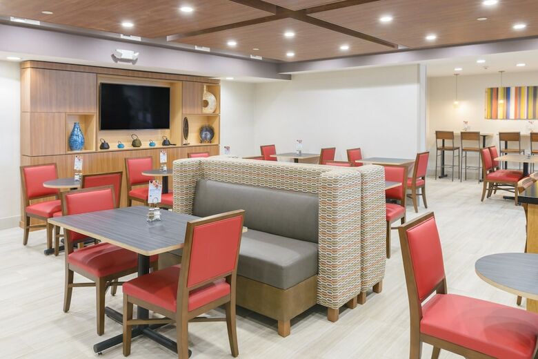 Hotel Holiday Inn Express Southington