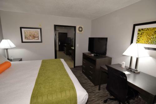 Holiday Inn Express Hotel & Suites Liberal