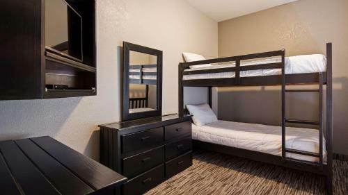 Holiday Inn Express Hotel & Suites Liberal