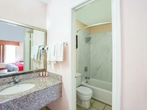 Motel America's Best Inn Brookhaven