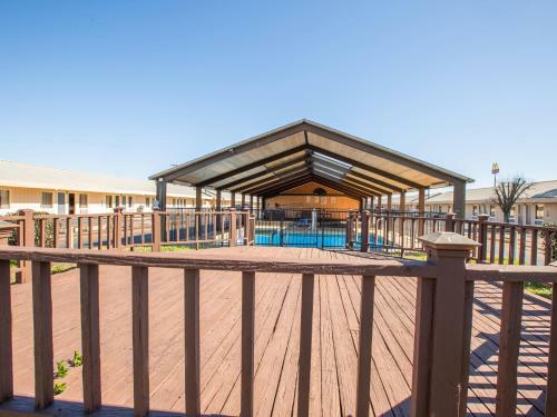 Motel America's Best Inn Brookhaven