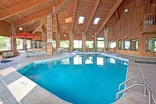 Hotel Baymont Inn And Suites Monroe