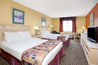 Hotel Baymont Inn And Suites Monroe