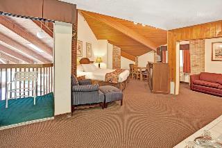 Hotel Baymont Inn And Suites Monroe