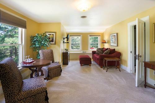 Avenue Hotel Bed And Breakfast