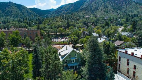 Avenue Hotel Bed And Breakfast