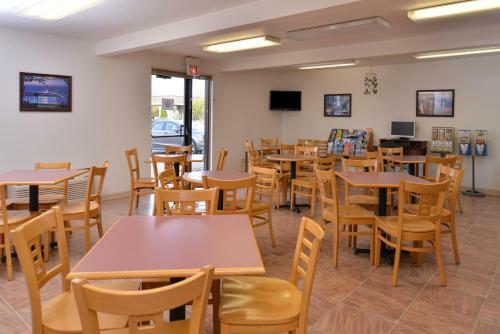 Motel Americas Best Value Inn & Suites