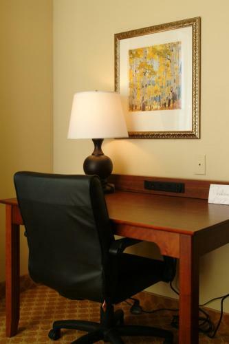 Hotel Country Inn & Suites Birch Run