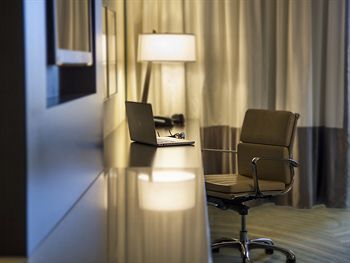 Hotel Lakeway Resort And Spa