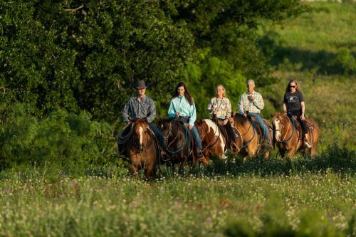 Hotel Wildcatter Ranch And Resort