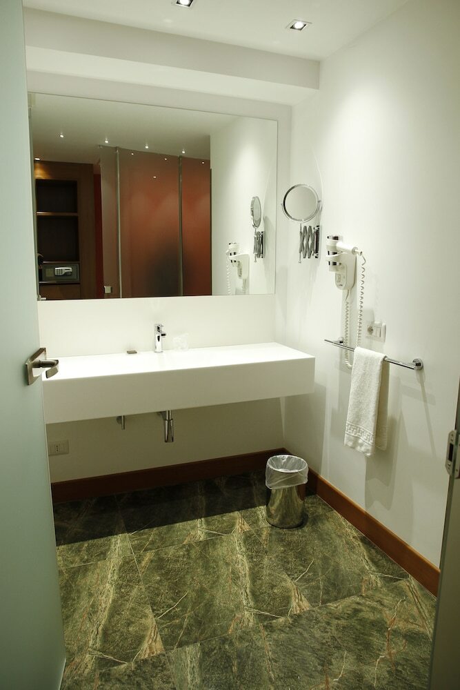 Catania International Airport Hotel