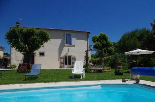 Hostal Maison D'h�tes Le Cadran Solaire