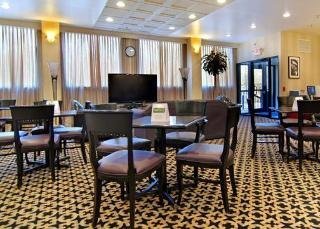 Hotel Comfort Inn And Suites Paramus