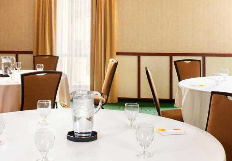 Hotel Courtyard Paramus
