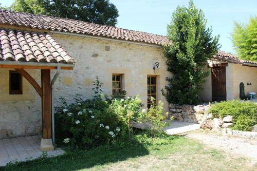 Hostal Ch�teau Le Tour - Chambres D'h�tes