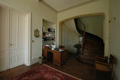 Hostal Ch�teau Le Tour - Chambres D'h�tes