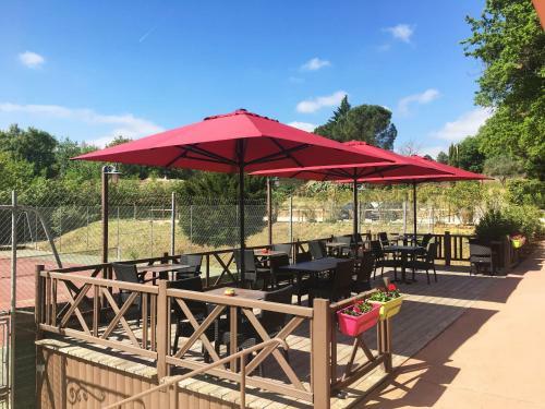 Hotel La Petite Auberge De Roussillon