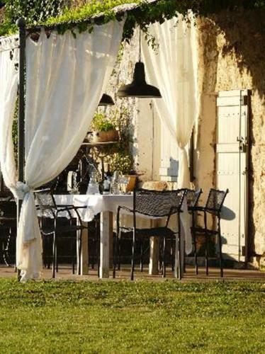 Bed & Breakfast Chambres D'h�tes Le Relais De Roquefereau