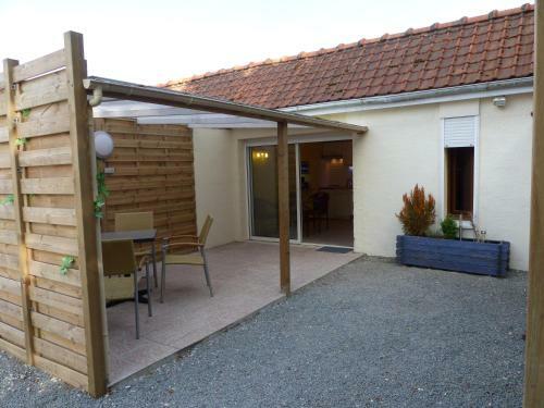 G�te Des Collines D'artois