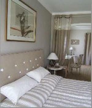 Hostal Les Chambres D'h�tes De La Ferrage
