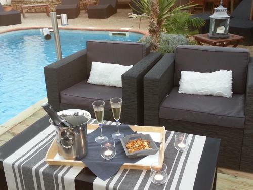 Hostal Les Chambres D'h�tes De La Ferrage
