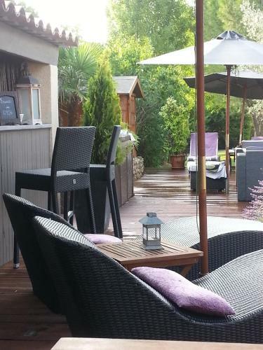 Hostal Les Chambres D'h�tes De La Ferrage