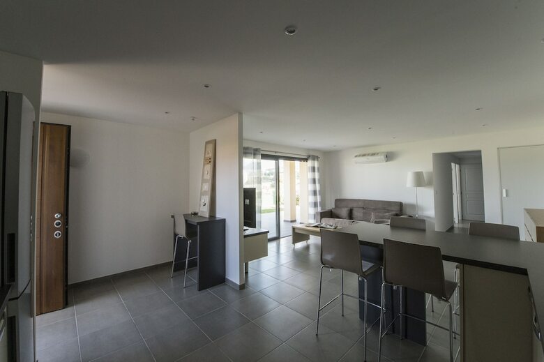 Aparthotel Suite Home Porticcio