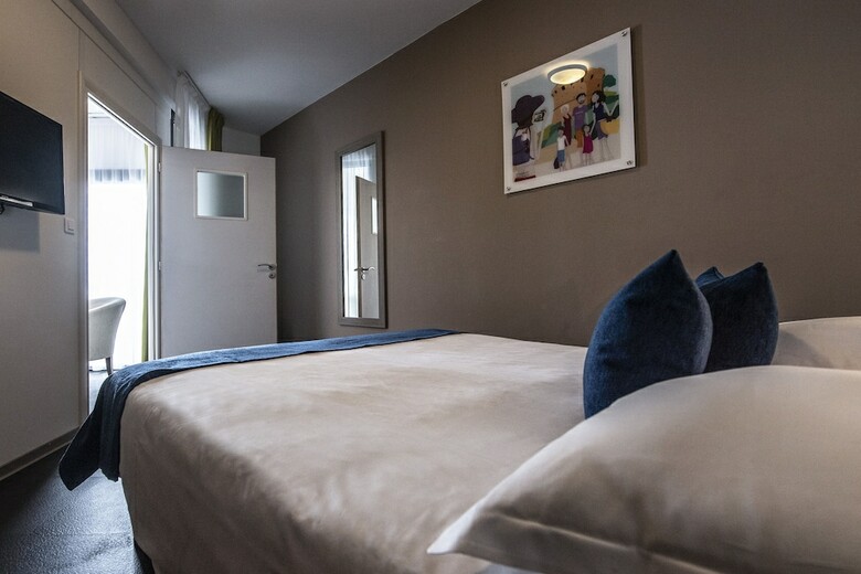 Aparthotel Suite Home Porticcio