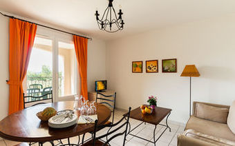 Aparthotel Lagrange Prestige Le Domaine De Bourgeac