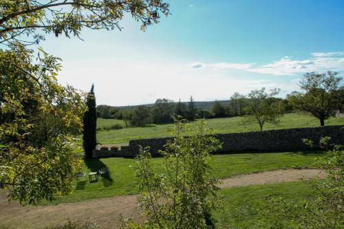Hostal Maison D'h�tes Domaine De La Rhue