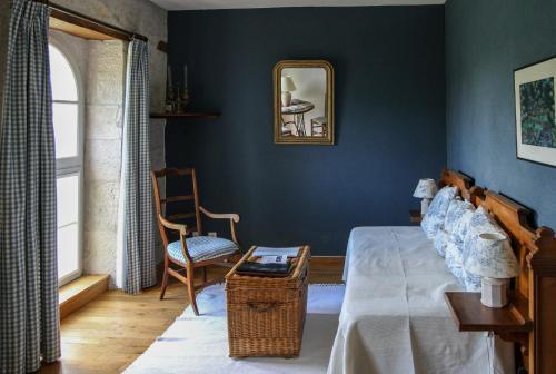 Hostal Maison D'h�tes Domaine De La Rhue