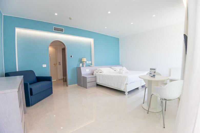 Hotel Costa Brada Luxury Resort