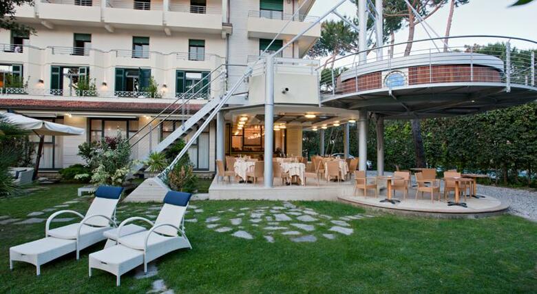 Hotel Acapulco