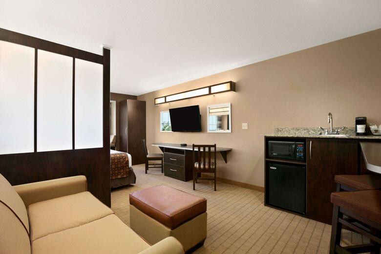 Hotel Microtel Inn & Suites - St Clairsville