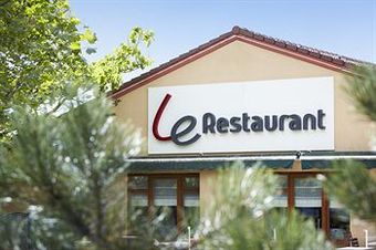 Hotel Campanile Macon Nord Sennec�