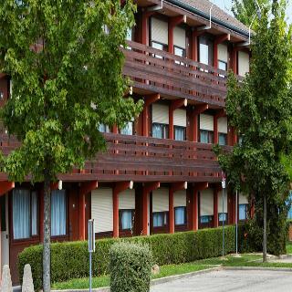 Hotel Campanile Macon Nord Sennec�