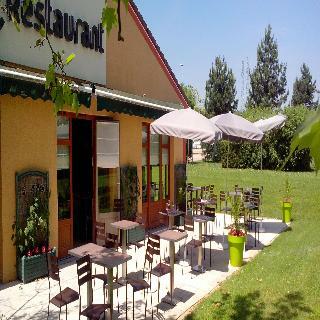 Hotel Campanile Macon Nord Sennec�