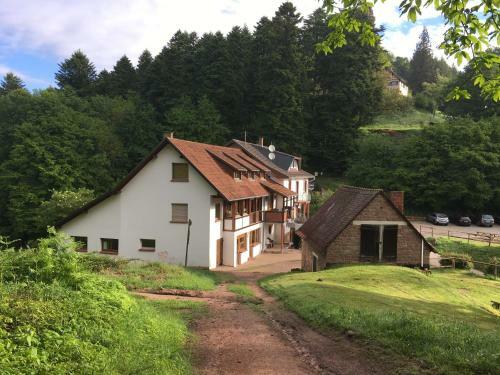 Hostal Les Chambres D'h�tes De Gabrielle