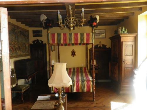 Bed & Breakfast Chambres Et Table D'h�tes Manoir Capcazal De Pach�ou